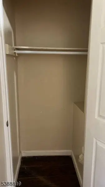 230 Amherst St, East Orange City, NJ 07018