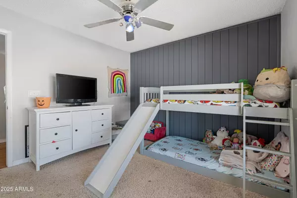 4635 W BOCA RATON Road, Glendale, AZ 85306