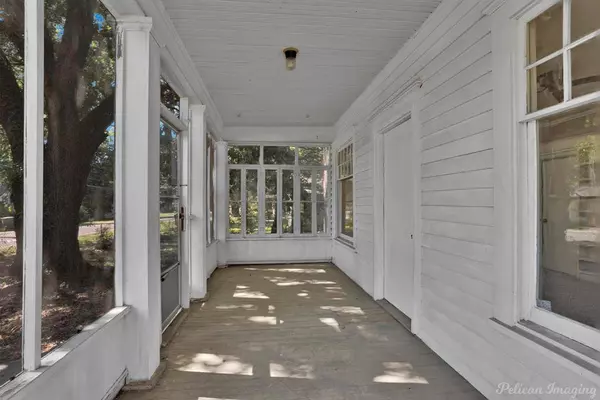 3918 St Vincent Avenue, Shreveport, LA 71108