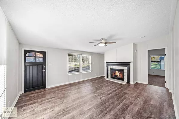 8200 Still Meadow Drive, Keithville, LA 71129