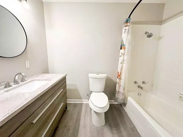 7040 Creswell Drive, Shreveport, LA 71106