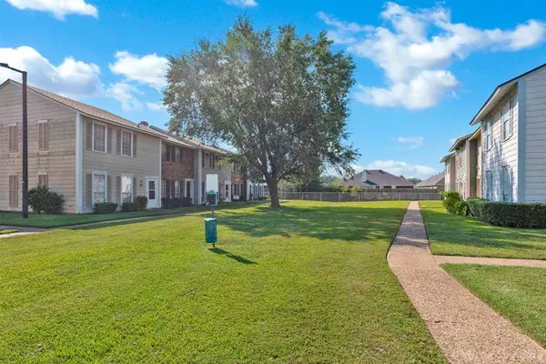 10313 Monet Drive, Shreveport, LA 71115