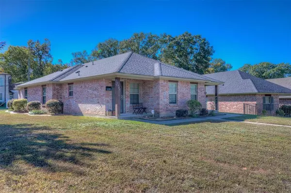 1005 Dalzell Street, Shreveport, LA 71104