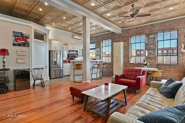 719 Marshall Street #D, Shreveport, LA 71101