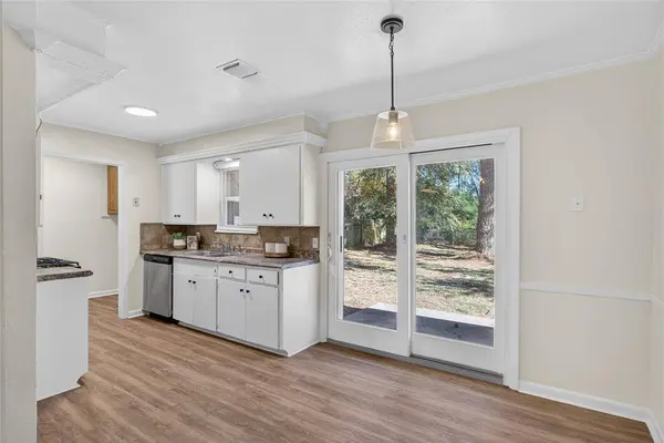 8879 Bernay Drive, Shreveport, LA 71118