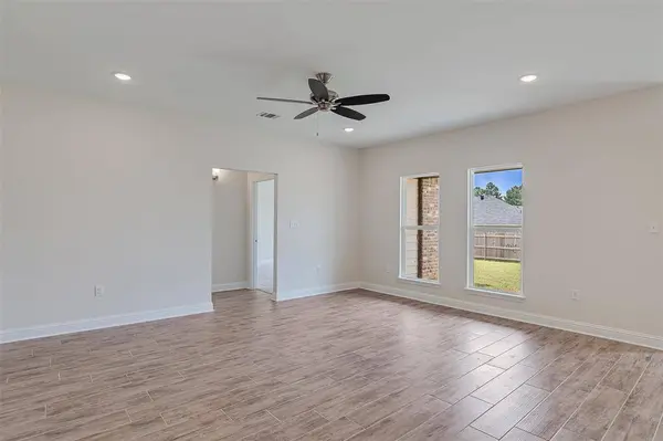 1210 Bayou Bay Court, Frierson, LA 71027