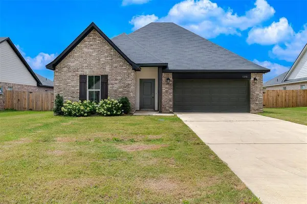 1210 Bayou Bay Court, Frierson, LA 71027