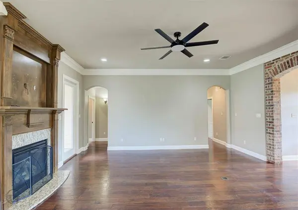 517 Tupelo Drive, Bossier City, LA 71111