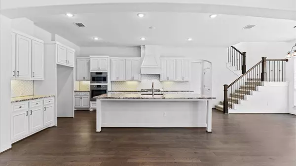 2382 Geneseo Oaks, New Braunfels, TX 78132