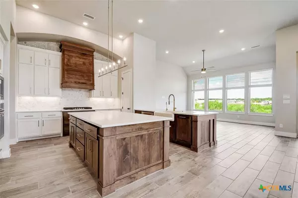 435 Nash WAY, New Braunfels, TX 78130