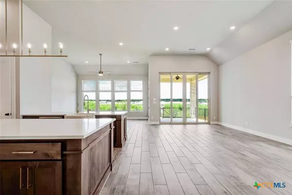 435 Nash WAY, New Braunfels, TX 78130