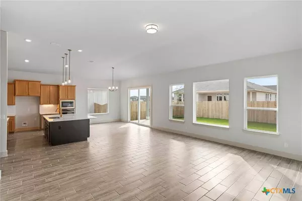 1641 Saddleback RUN, New Braunfels, TX 78130