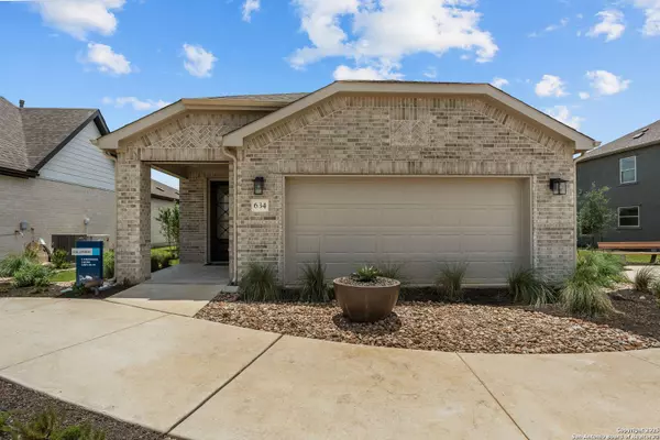 2085 Pinyon Drive, New Braunfels, TX 78132