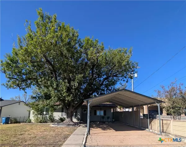 1236 S Academy AVE, New Braunfels, TX 78130