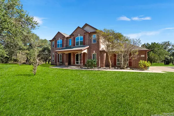 577 River Chase, New Braunfels, TX 78132
