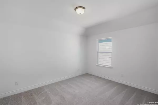 347 Alpine Lakes, New Braunfels, TX 78130