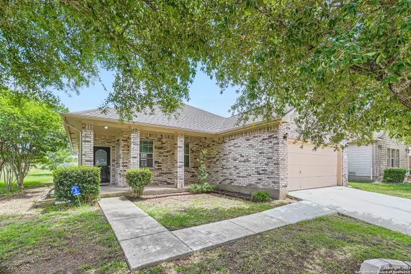3730 Columbia Dr, Cibolo, TX 78108