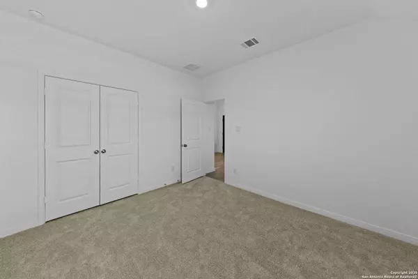 1248 Fox Wing Way, New Braunfels, TX 78132