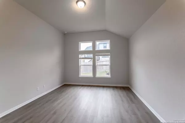 4903 Midland Drive, Schertz, TX 78108