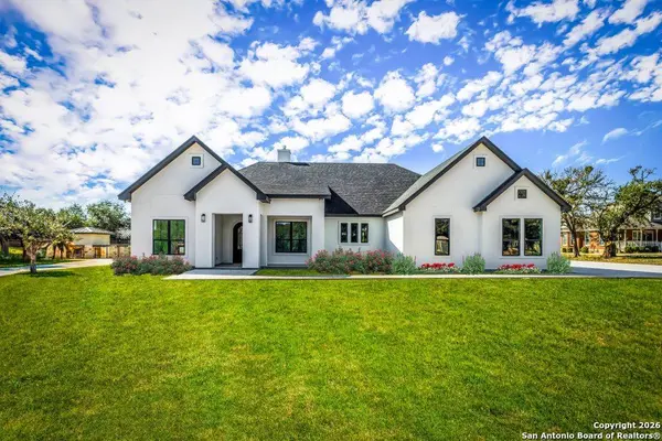 2026 Granada, New Braunfels, TX 78132