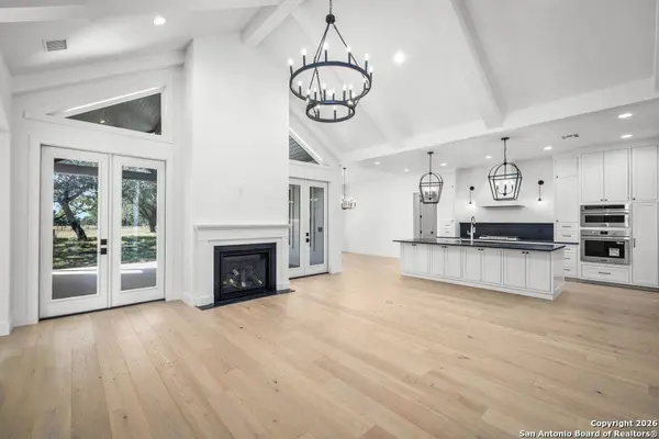 2026 Granada, New Braunfels, TX 78132