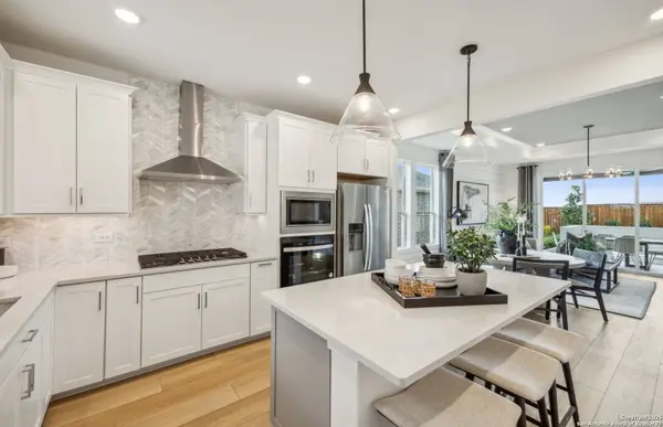 2089 Pinyon Dr, New Braunfels, TX 78132