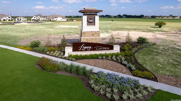 829 Woodland Lakes, New Braunfels, TX 78130