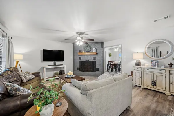 162 Doris St, New Braunfels, TX 78130
