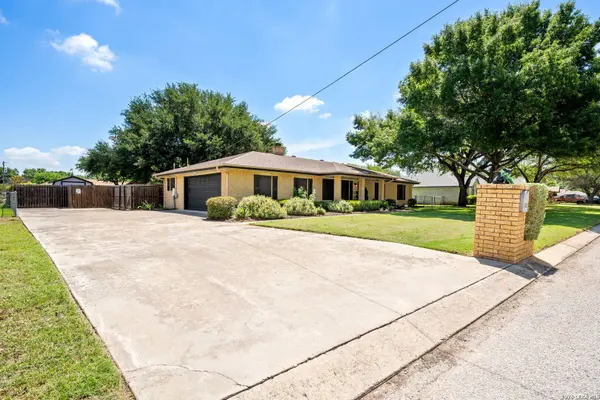 162 Doris St, New Braunfels, TX 78130