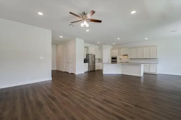 230 Sigel Ave, New Braunfels, TX 78132
