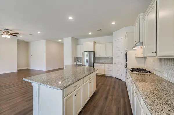 230 Sigel Ave, New Braunfels, TX 78132