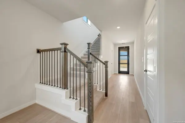 120 ARLO PT, New Braunfels, TX 78130