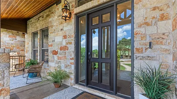 110 Western Oaks, New Braunfels, TX 78132