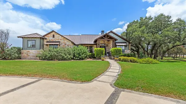 110 Western Oaks