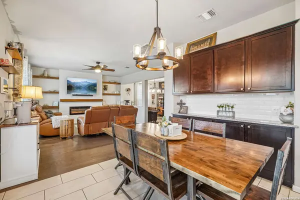 1344 LAUREN ST, New Braunfels, TX 78130