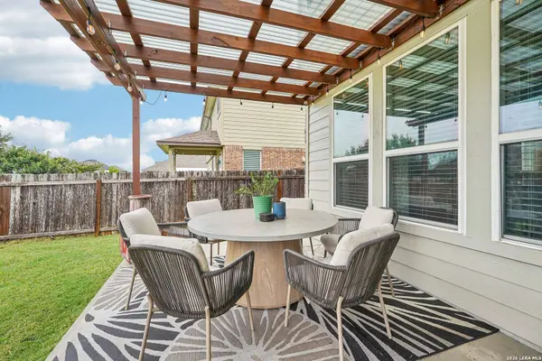 1344 LAUREN ST, New Braunfels, TX 78130