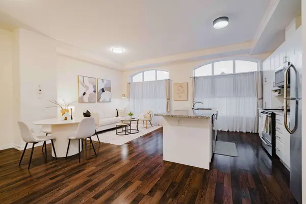 160 Glad Park Ave, Stouffville, L4A 1X1