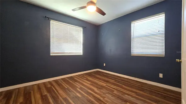 1131 NE 10TH AVE, Gainesville, FL 32601