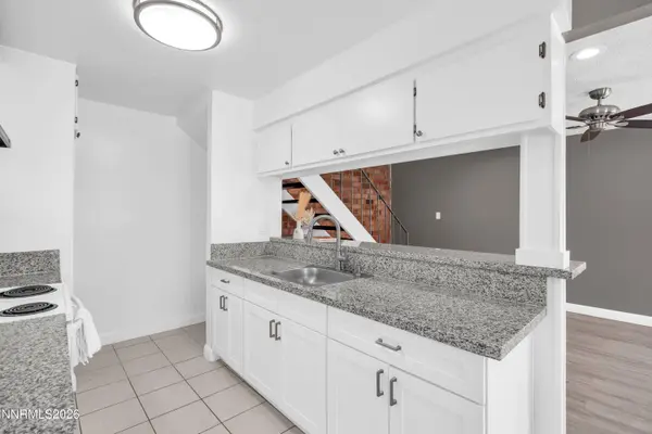 5011 Tahiti WAY #3, Reno, NV 89502