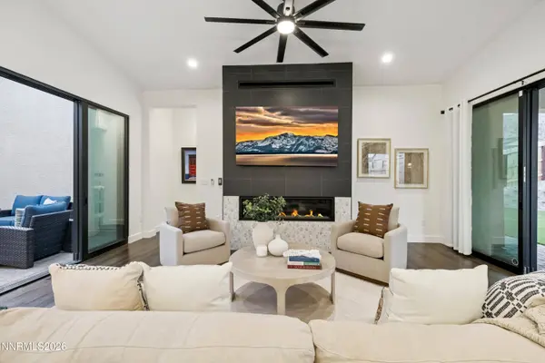 2348 Hammer Falls, Reno, NV 89521
