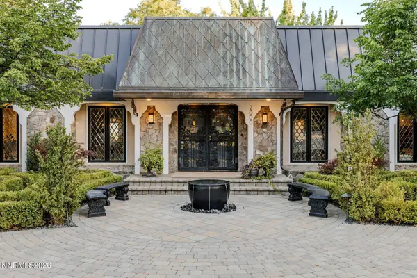 2000 Manzanita LN