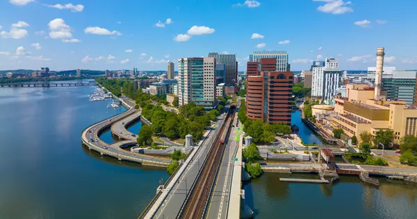 Walkability in Cambridge, MA: Two Neighborhoods Worth Considering if You Work or Commute to Cambridge
