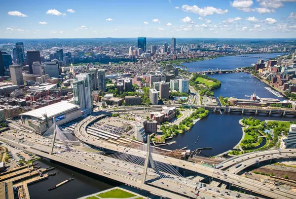 feature image of East of Boston vs. West of Boston: Which Side of Greater Boston Is Right for You?