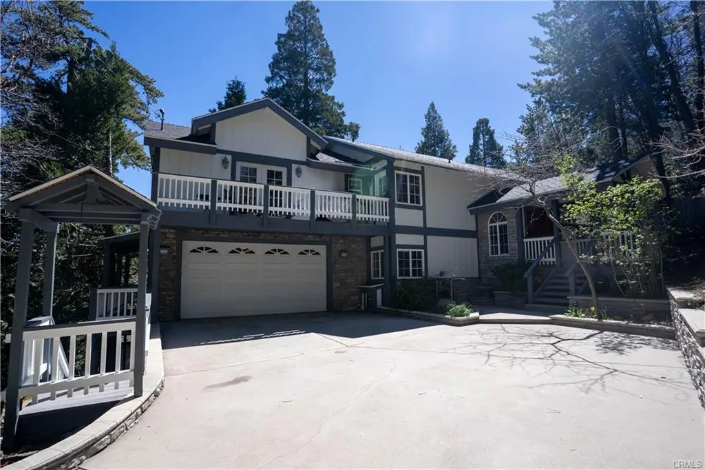 683 Maxson Dr, Twin Peaks, CA 92391-0999
