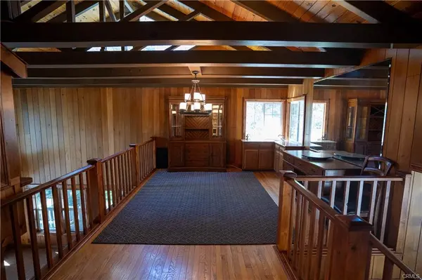 683 Maxson Dr, Twin Peaks, CA 92391-0999