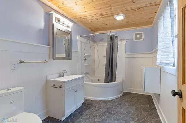 513 2nd AVE W, Halstad, MN 56548