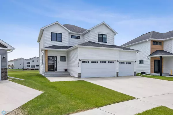 6654 Toronto DR S, Fargo, ND 58104