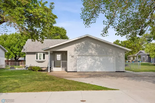 805 7th ST NE, Dilworth, MN 56529