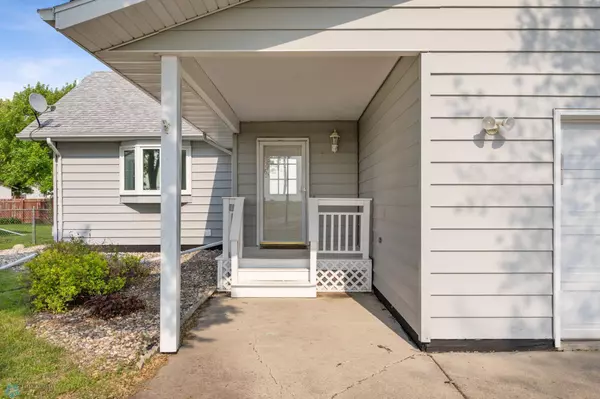 805 7th ST NE, Dilworth, MN 56529