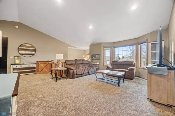 511 8th ST NE, Dilworth, MN 56529